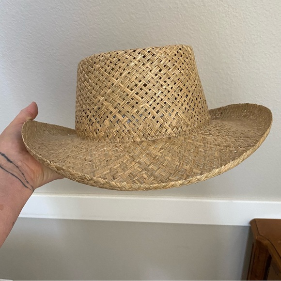 Ashworth, straw hat, woman adjustable, sizing unisex warm weather - Picture 5 of 17